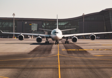 Comment-renover-marquage-sol-piste-aeroport